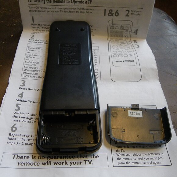 Vintage Philips Magnavox TV/VCR Remote Control N9298UD & Instructions - Picture 2 of 2